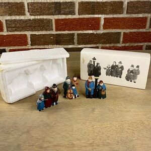 Department 56 Carolers Heritage Village Set of 3 6526-9